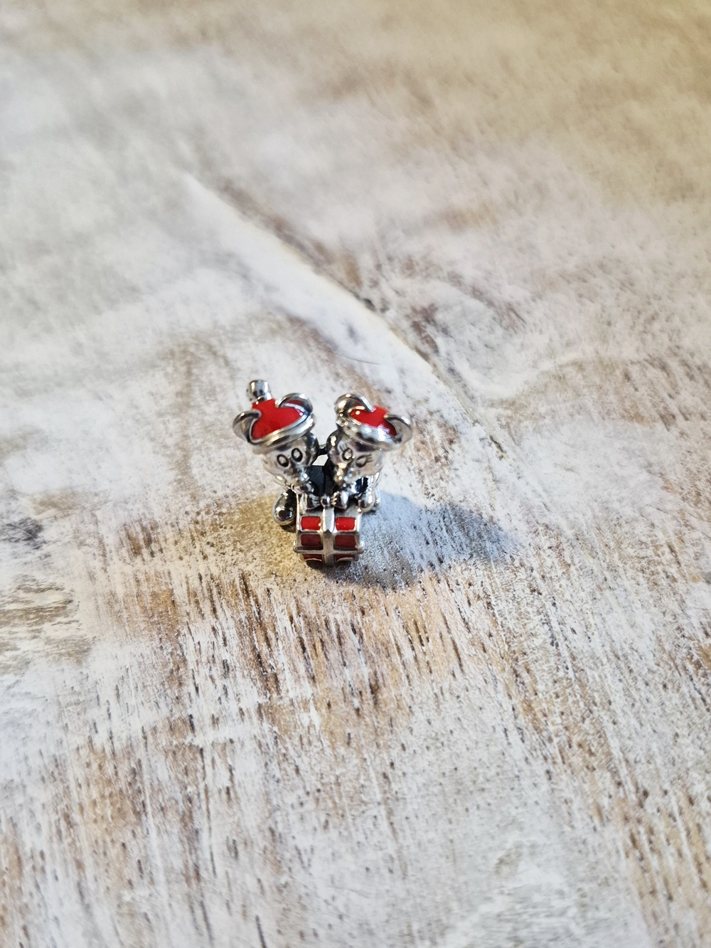 Pandora Mickey And Minnie with Red Enamel Present Charm